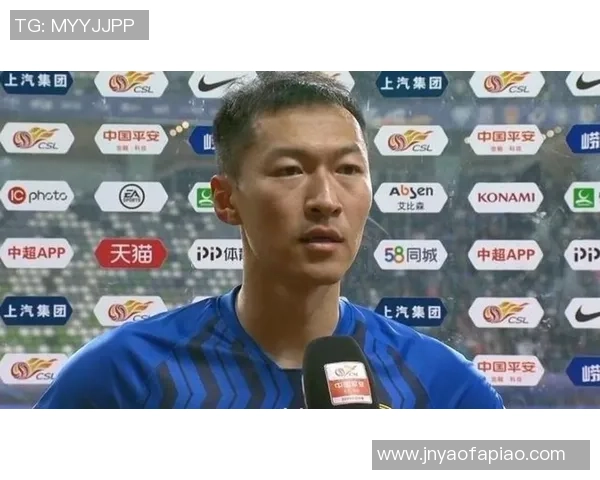 吴曦带伤出战，特谢拉操控好心情 斯帅甩锅开球晚？申花为老将而战